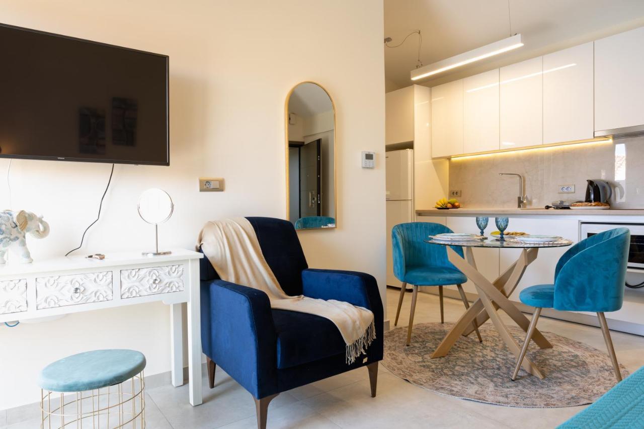Meraviglia Residence アルゴストリオン エクステリア 写真